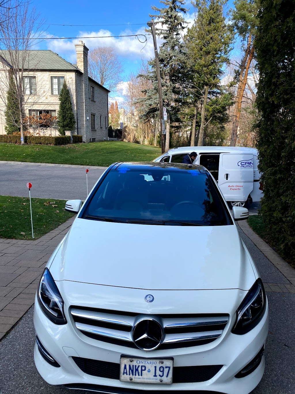 canada auto glass | 30 Beaty Ave #3, Toronto, ON M9K 3B4, Canada | Phone: (647) 533-7676