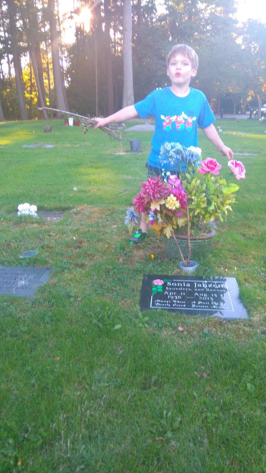 Boundary Bay Cemetery | 856 56 St, Delta, BC V4L, Canada | Phone: (604) 943-4445