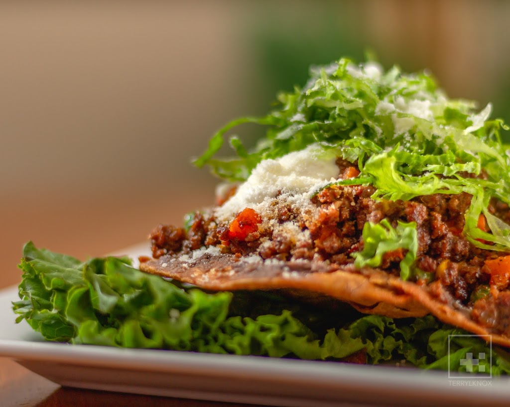 Elozer Restaurant | 19 Kenview Blvd # 30, Brampton, ON L6T 5G6, Canada | Phone: (905) 793-7958