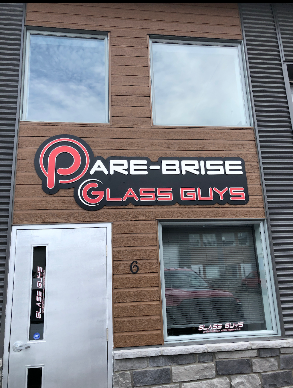Pare-Brise Glass Guys | 473A Boulevard Saint-René E Unité 6, Gatineau, QC J8P 8A5, Canada | Phone: (819) 665-1150