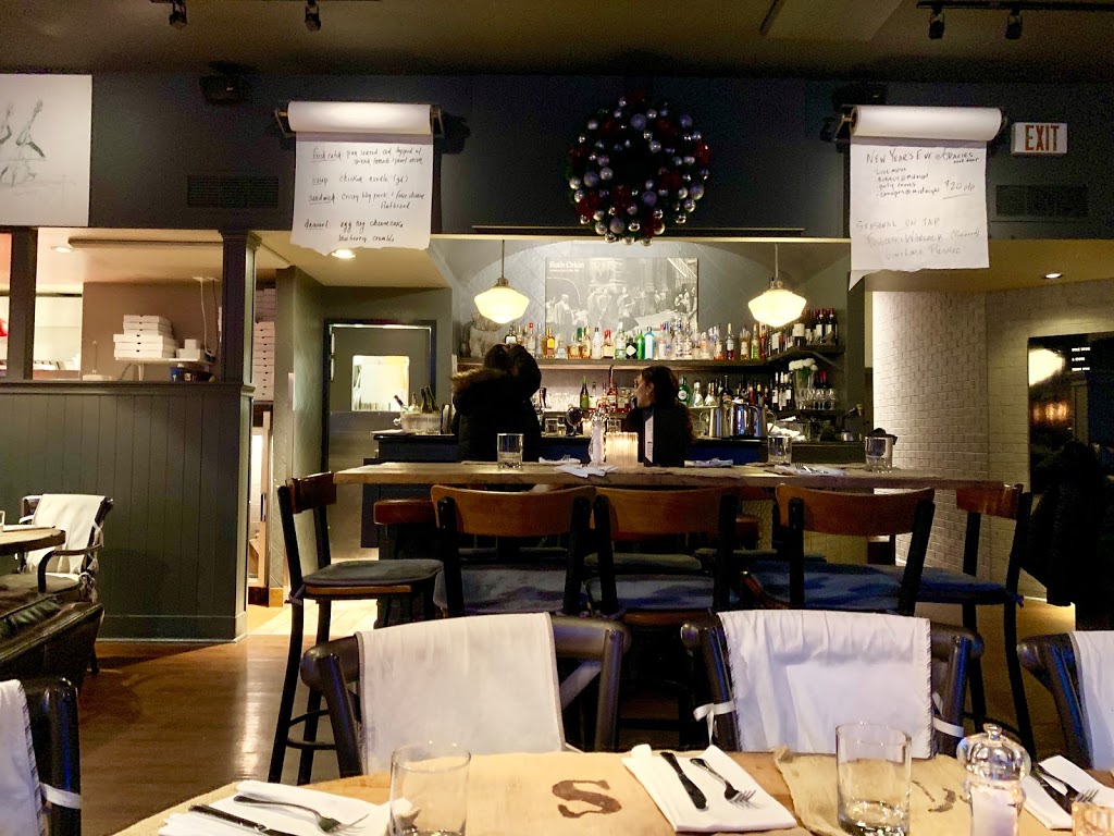 Marios Kitchen | 1105 56 St, Delta, BC V4L 2A2, Canada | Phone: (604) 943-4442