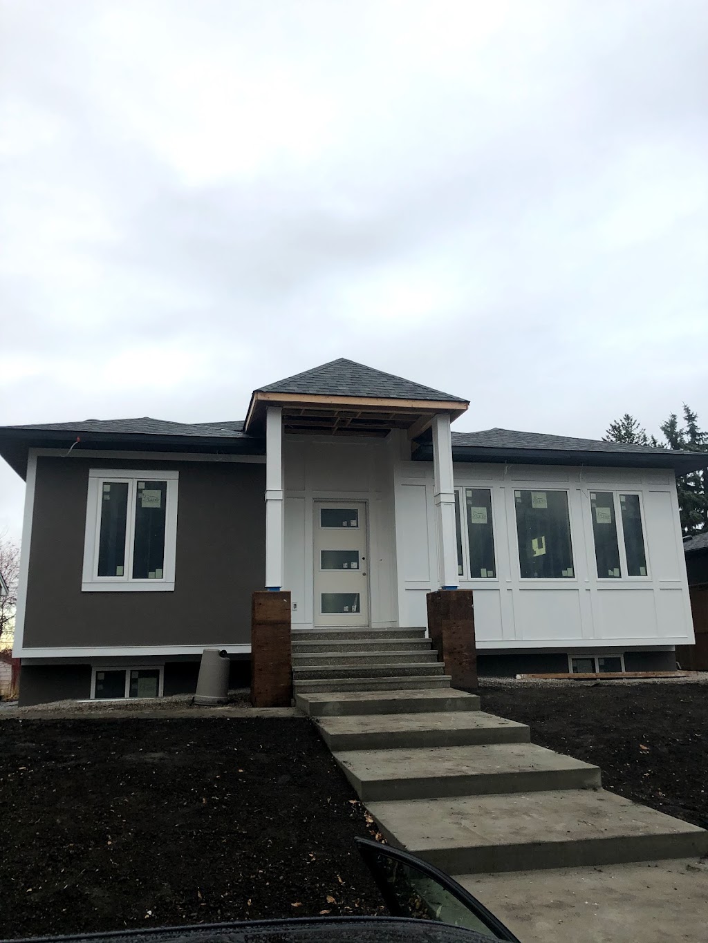 AJJ CONSTRUCTION CORP. | 81 Cougartown Cir SW, Calgary, AB T3H 0A4, Canada | Phone: (587) 917-2202