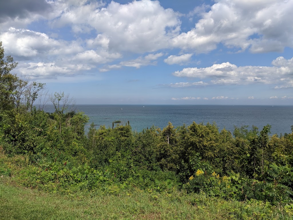 Lora Bay | 109 E Ridge Dr, Thornbury, ON N0H 2P0, Canada | Phone: (877) 599-5515