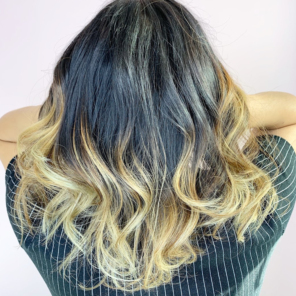 Glam Bar Studios | 1250 St Martins Dr Unit 2, Pickering, ON L1V 6Z1, Canada | Phone: (416) 859-5975