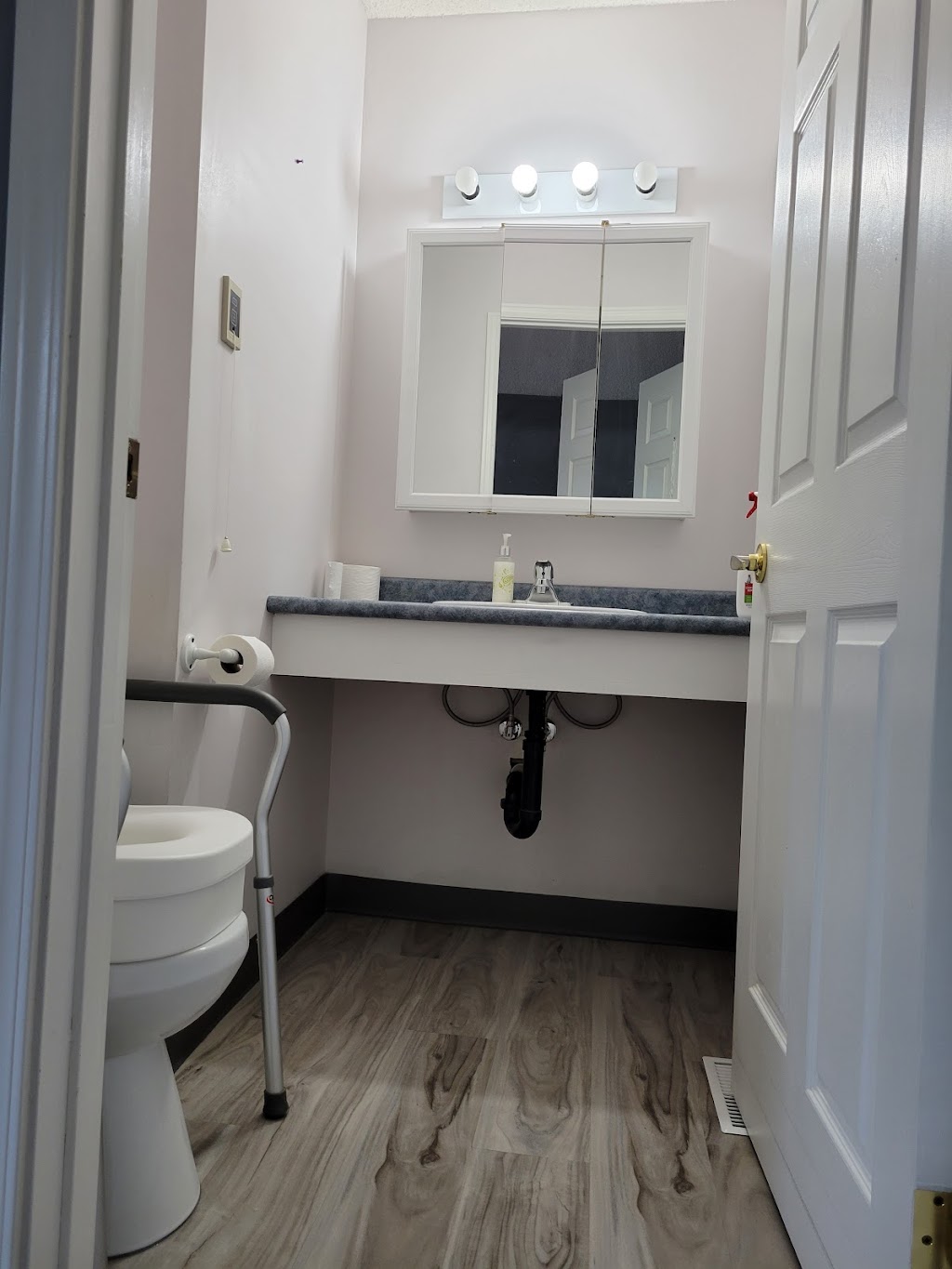 East View Care Home Enterprise | 701 McIntosh Dr, Prince Albert, SK S6V 7B3, Canada | Phone: (306) 970-8764