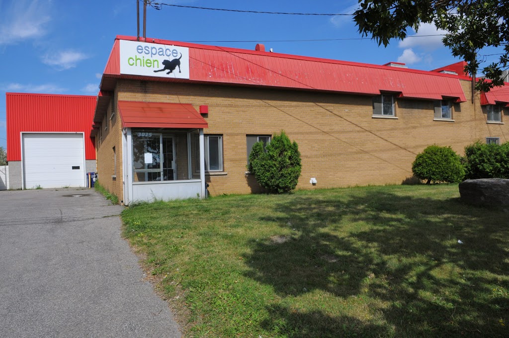 Espace Chien | 3025 Av Francis-Hughes, Laval, QC H7L 4G8, Canada | Phone: (450) 933-9443