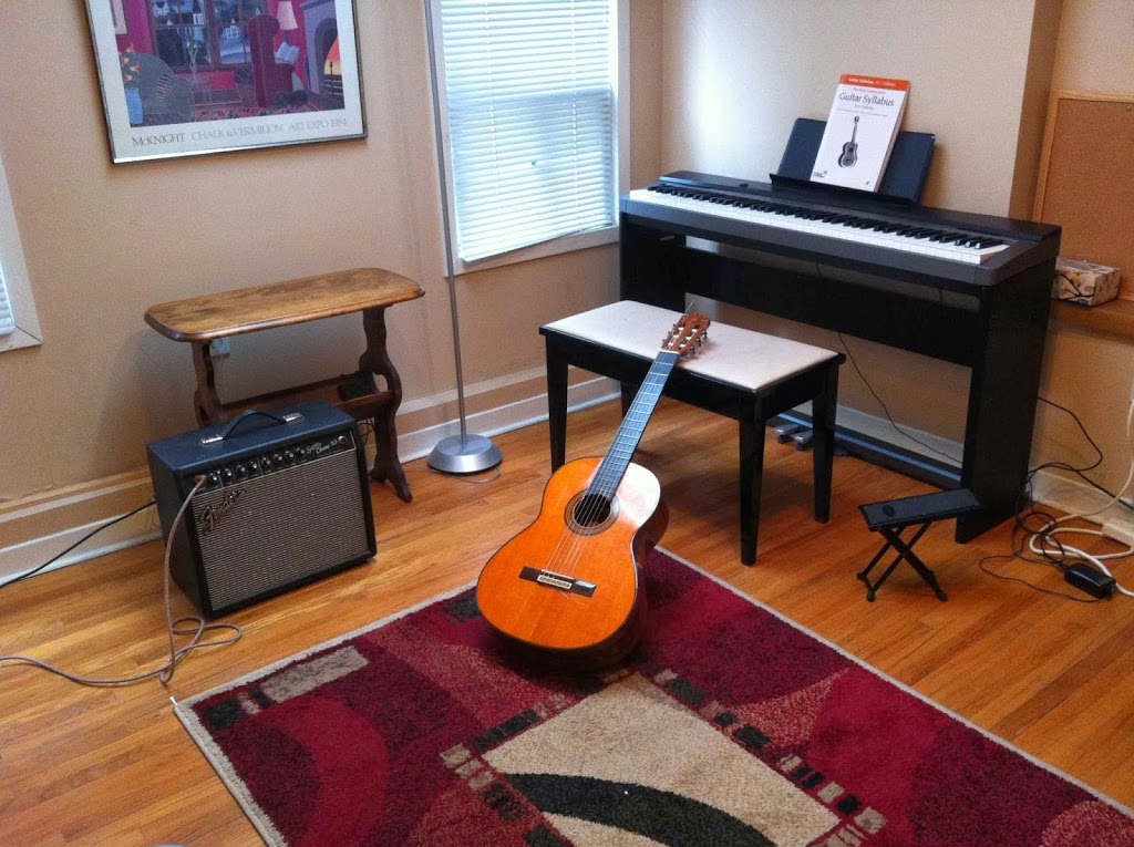 Toronto School For Strings | 1585 Yonge St, Toronto, ON M4T 1Z9, Canada | Phone: (416) 968-0303