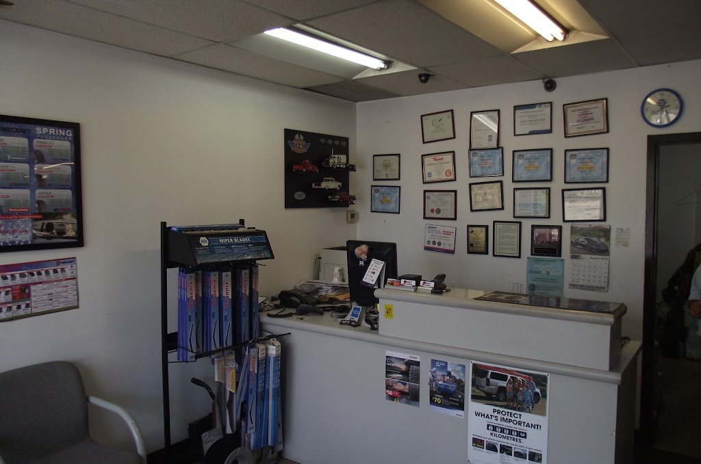 Nabalis Tirecraft Mississauga | 2125 Dundas St W, Mississauga, ON L5K 2E2, Canada | Phone: (905) 820-9995