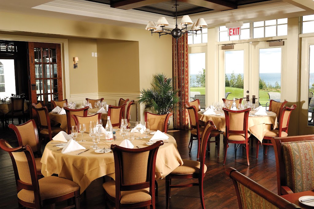 Cobble Beach Golf Links | 221 McLeese Dr, Kemble, ON N0H 1S0, Canada | Phone: (888) 278-8112