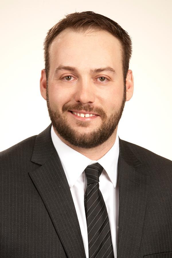 Edward Jones - Financial Advisor: Steve D Carriere | 45 Edenwold Dr NW Unit 221, Calgary, AB T3A 3S8, Canada | Phone: (403) 233-6803