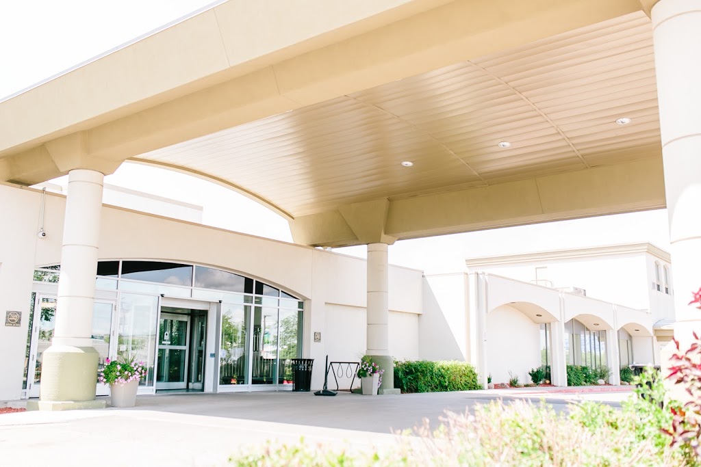 Victoria Inn Hotel & Convention Centre | 1808 Wellington Ave, Winnipeg, MB R3H 0G3, Canada | Phone: (204) 786-4801