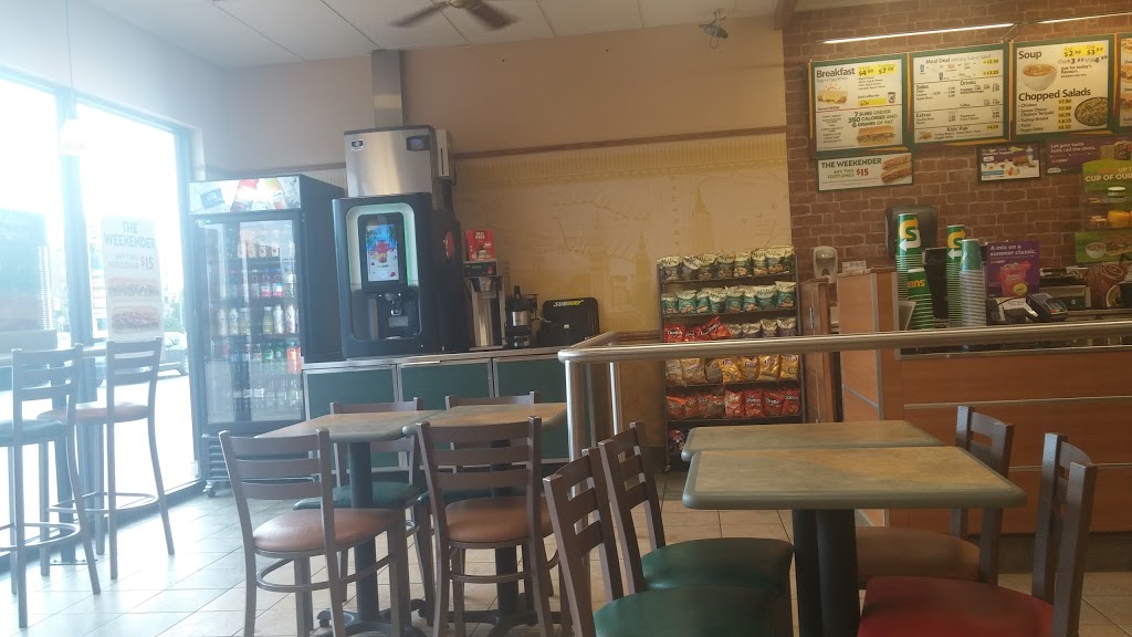 Subway | 1795 Henderson Hwy Mclvor Mall 13A, Winnipeg, MB R2G 1P3, Canada | Phone: (204) 336-0281