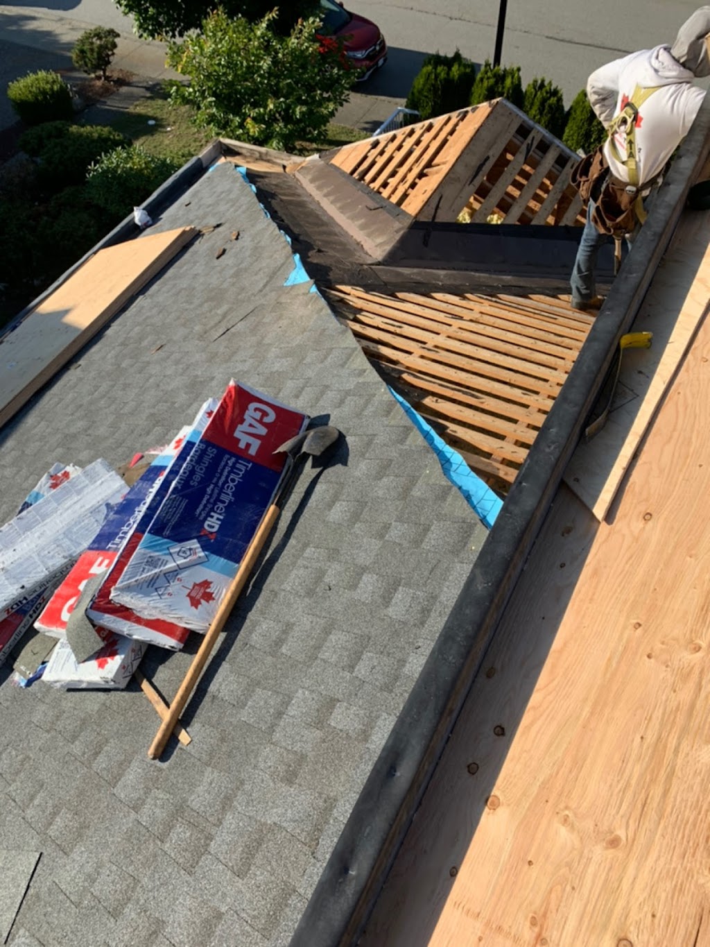 J canadian roofing | 6368 133b St, Surrey, BC V3X 1L5, Canada | Phone: (778) 681-1571