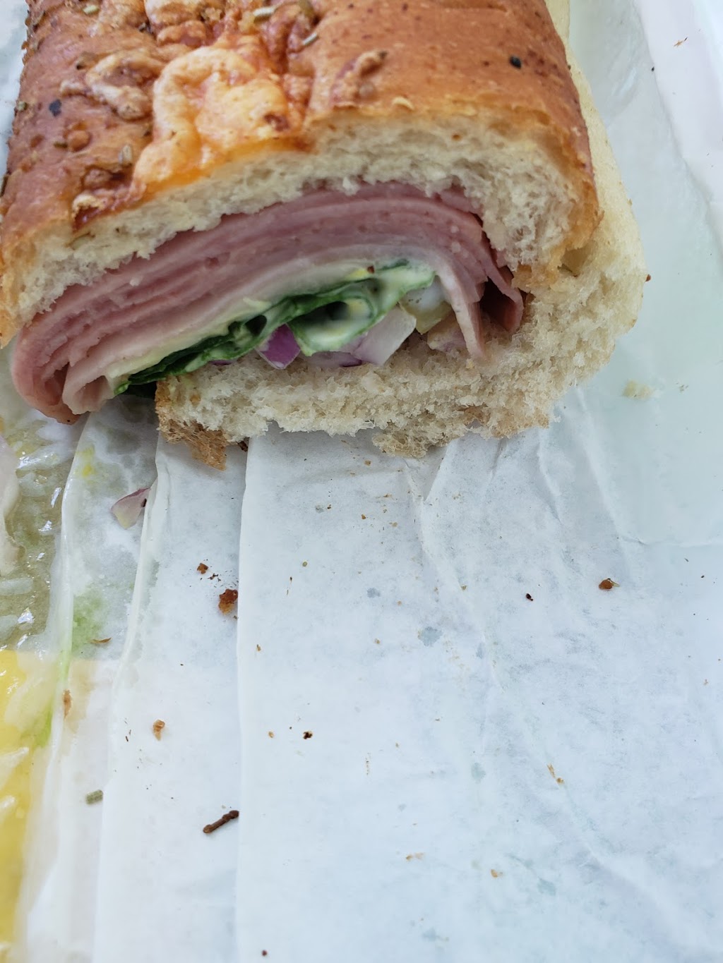 Subway | 847 Barton St E, Hamilton, ON L8L 3B4, Canada | Phone: (905) 547-7360