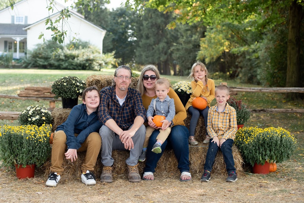 Julie Thompson Photography | 609 Fletcher Rd, Hannon, ON L0R 1P0, Canada | Phone: (905) 531-6415