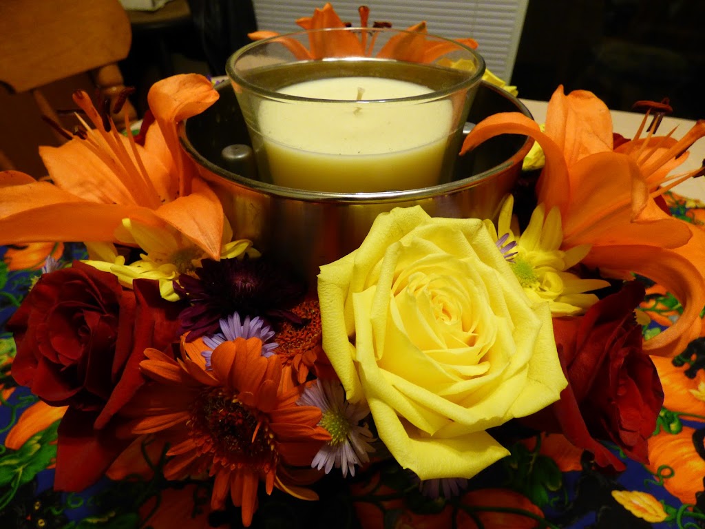 Pumpkins Posies Flower Shop | 1092 Augsburg Rd, Eganville, ON K0J 1T0, Canada | Phone: (613) 628-2098