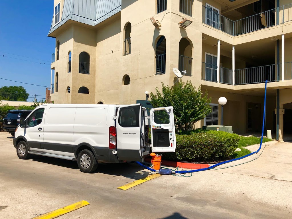 Aurora Carpet Cleaning | 74 Seaton Dr, Aurora, ON L4G 3X1, Canada | Phone: (647) 243-1153