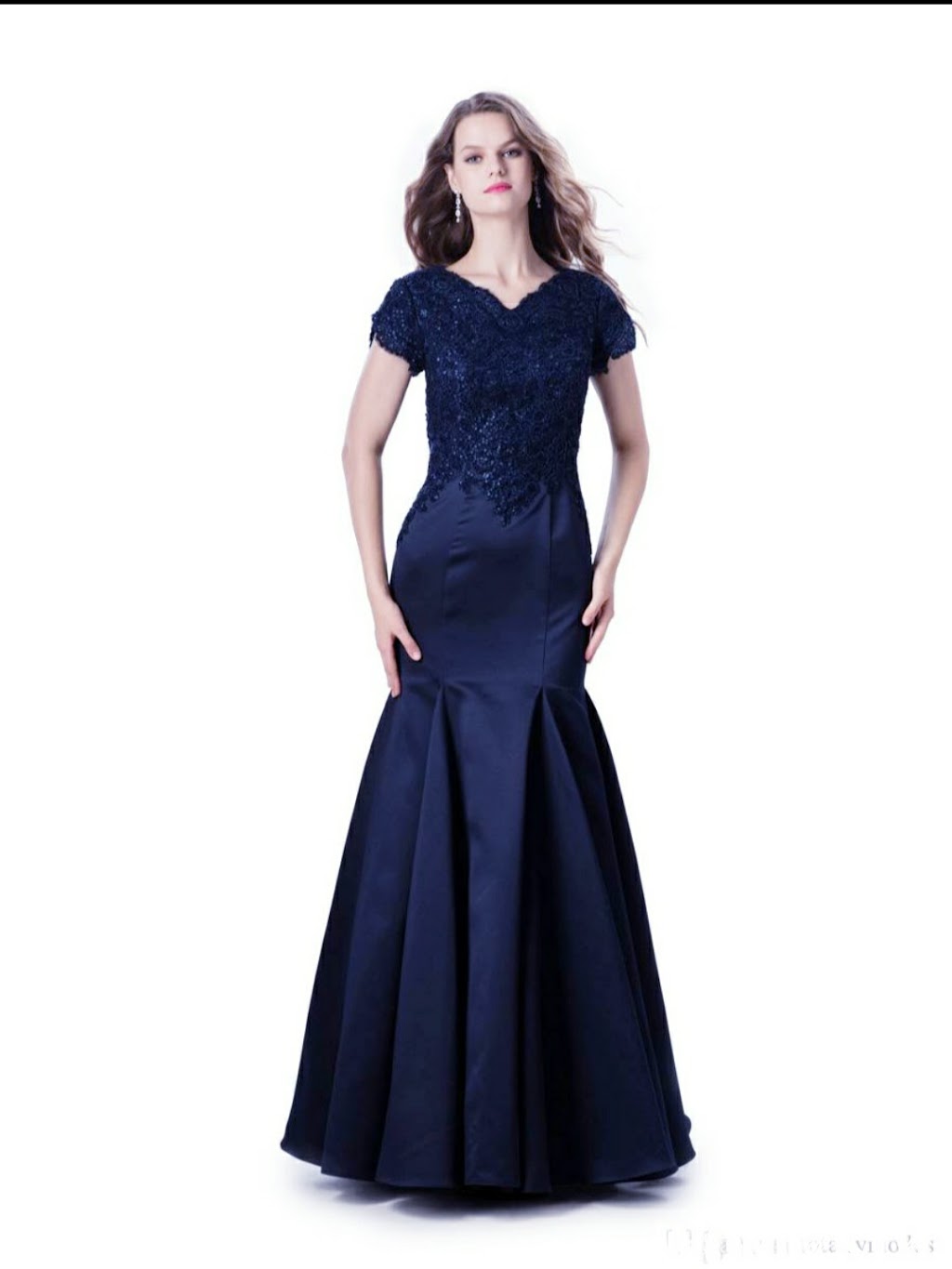 Willemijntjes Bridal | 163853 Brownsville Rd, Brownsville, ON N0L 1C0, Canada | Phone: (226) 231-8294