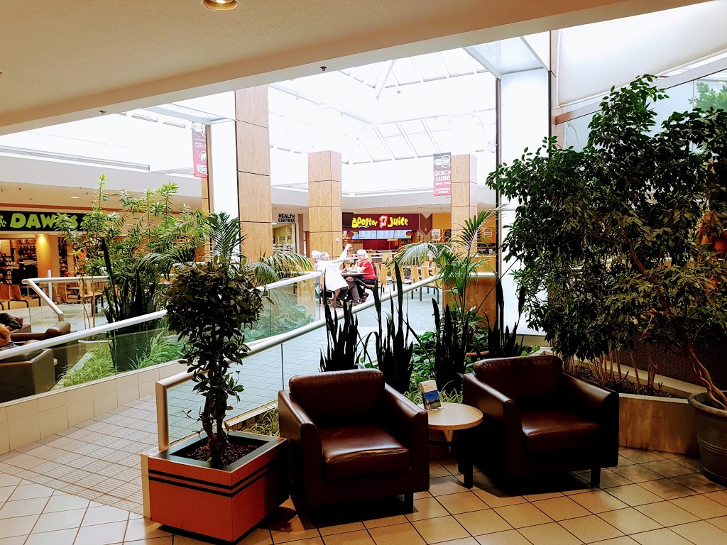 Lawson Heights Mall | shopping mall | 134 Primrose Dr, Saskatoon, SK S7K 3V5, Canada | 3069332422 OR +1 306-933-2422