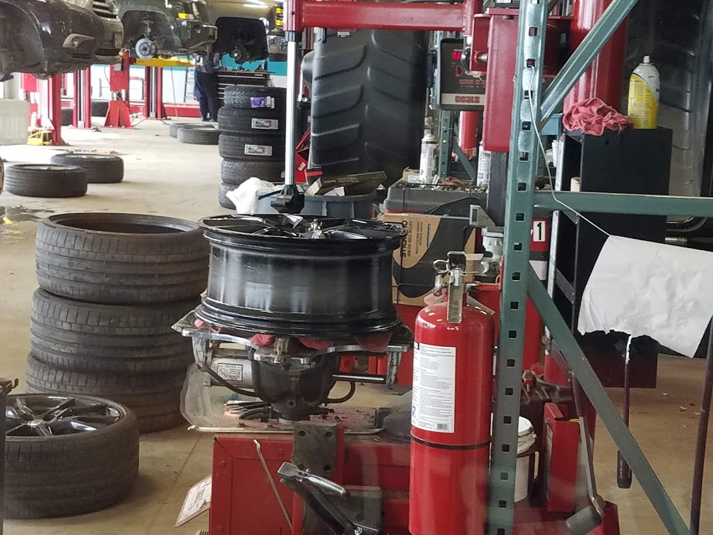 Mavis Discount Tire | 5363 Southwestern Blvd, Hamburg, NY 14075, USA | Phone: (716) 412-0010