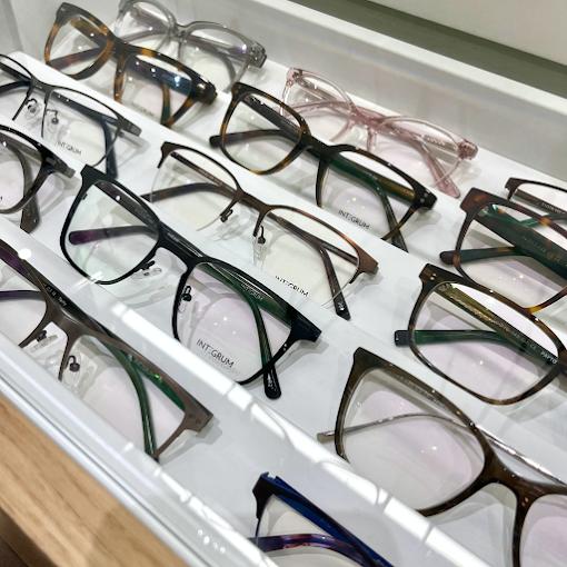 360 Eyecare Rosedale | 120 Bloor St E Unit 100B, Toronto, ON M4W 1B7, Canada | Phone: (416) 901-2725