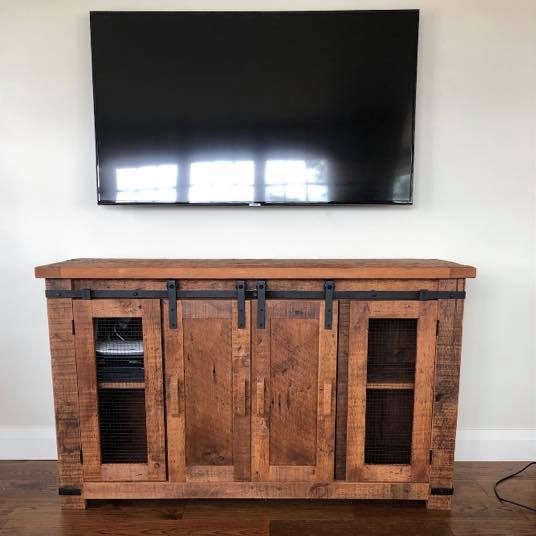 The Barn Board Company | 16662 Thorndale Rd, Thorndale, ON N0M 2P0, Canada | Phone: (519) 914-7729