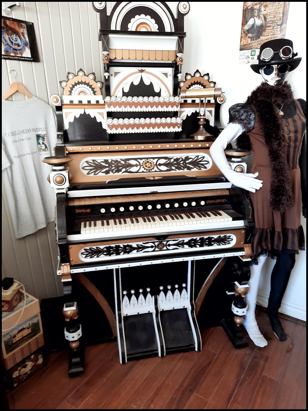 mysteampunkart | 16 Coldwater Road POB 760, Coldwater, ON L0K 1E0, Canada | Phone: (705) 309-8027