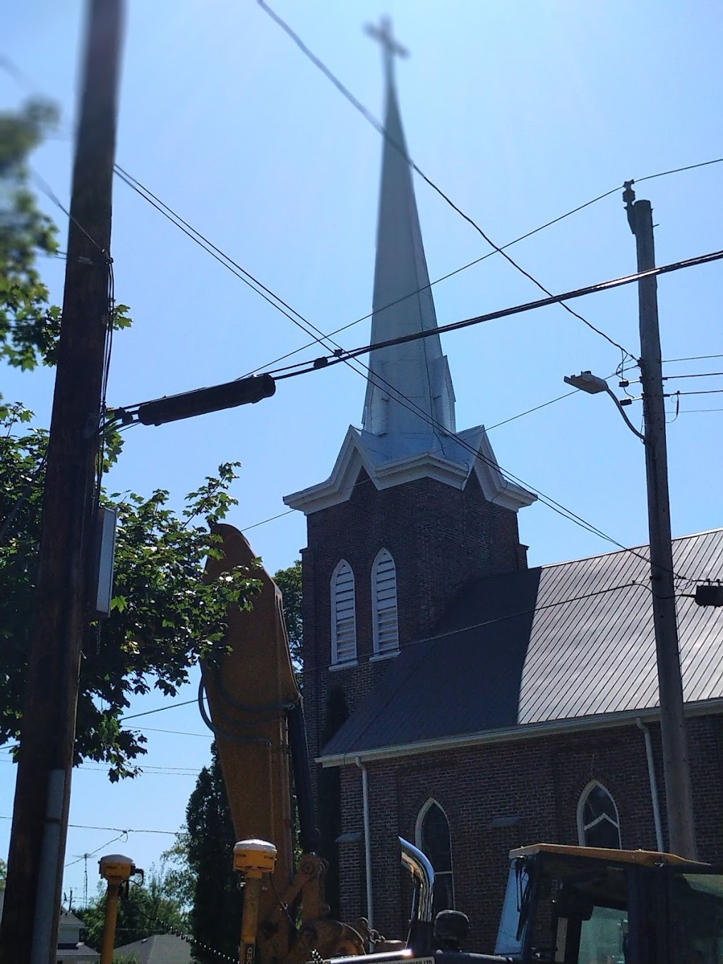 Holy Angels Roman Catholic Church | 40 Centre St, Brighton, ON K0K 1H0, Canada | Phone: (613) 397-3189