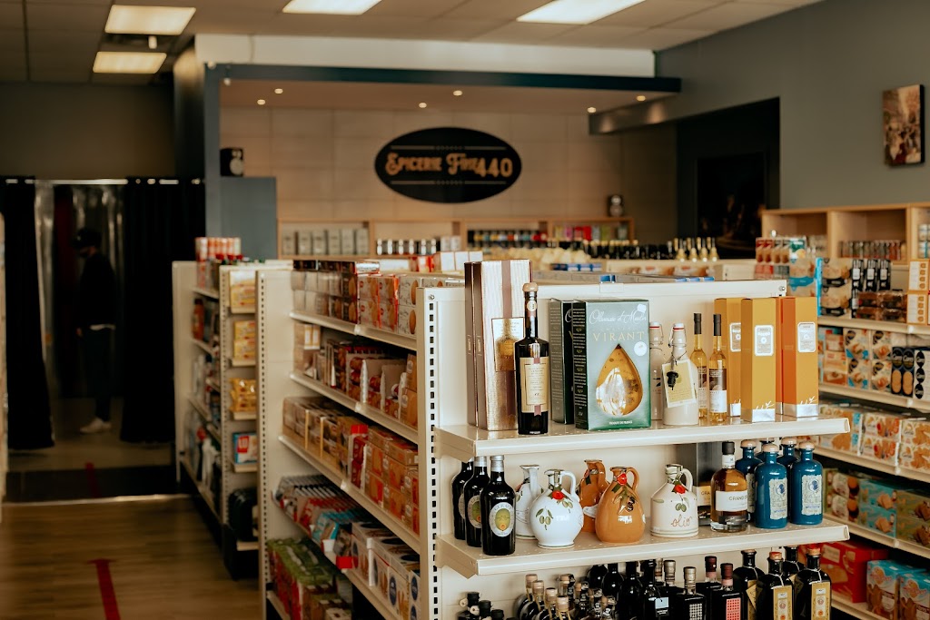 Épicerie Fine 440 | 1529 Desserte Nord Autoroute 440 O, Laval, QC H7L 3W3, Canada | Phone: (579) 640-4441