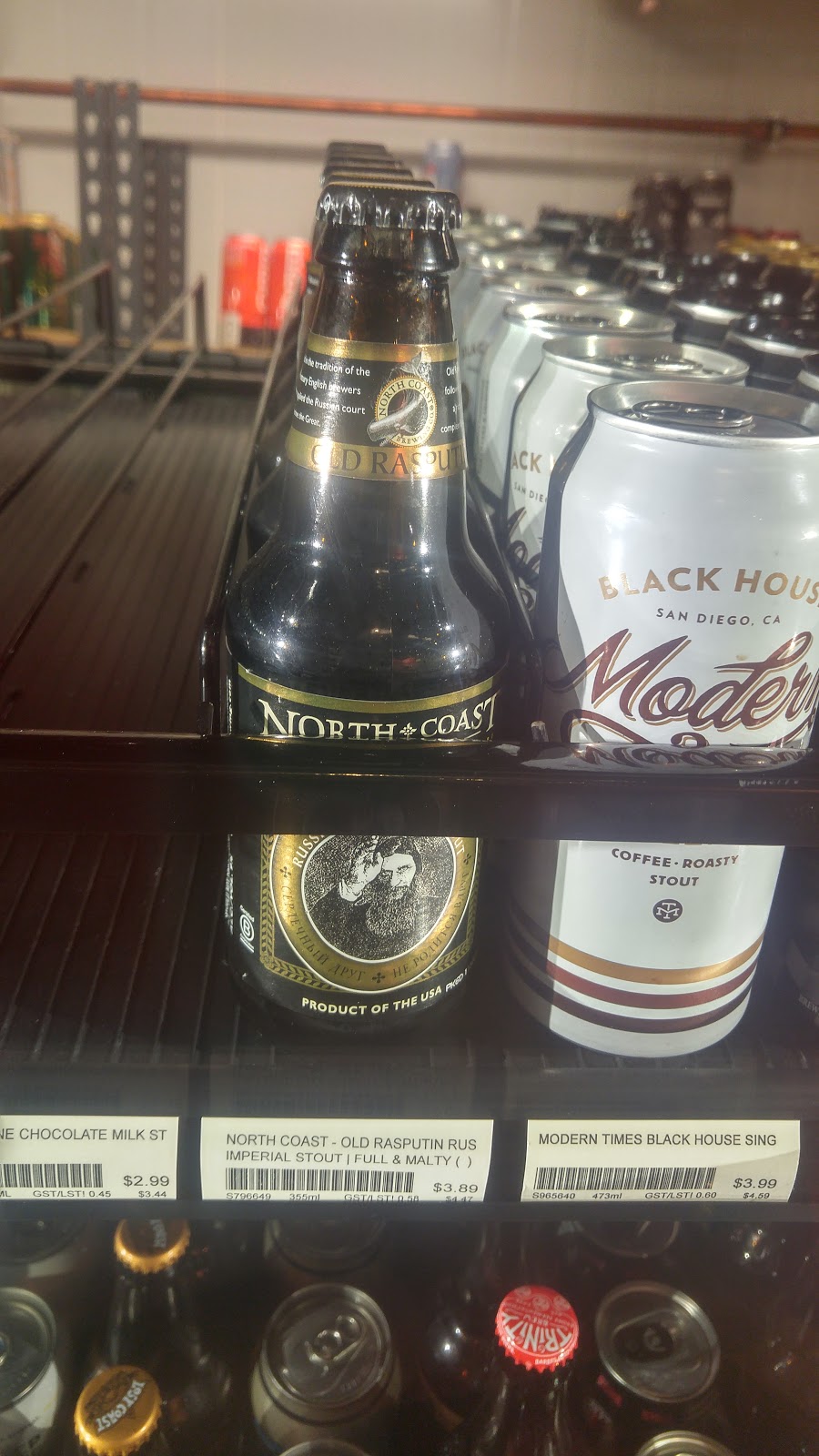 Sevenoaks Liquor Store | 401A - 32900 South Fraser Way, Abbotsford, BC V2S 5A1, Canada | Phone: (604) 744-4322