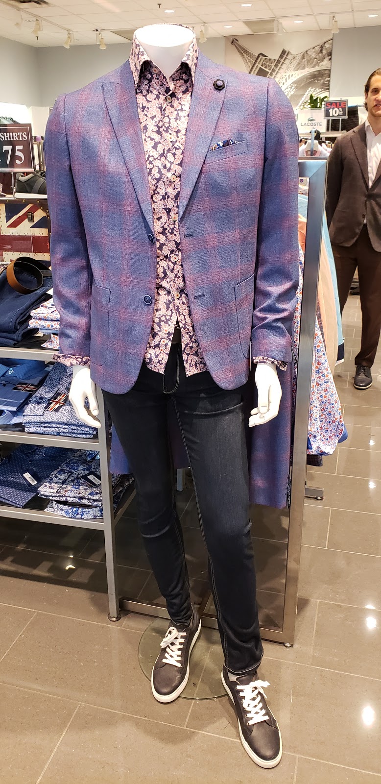Strauss Menswear | 900 Maple Ave, Burlington, ON L7S 2J8, Canada | Phone: (905) 634-6821