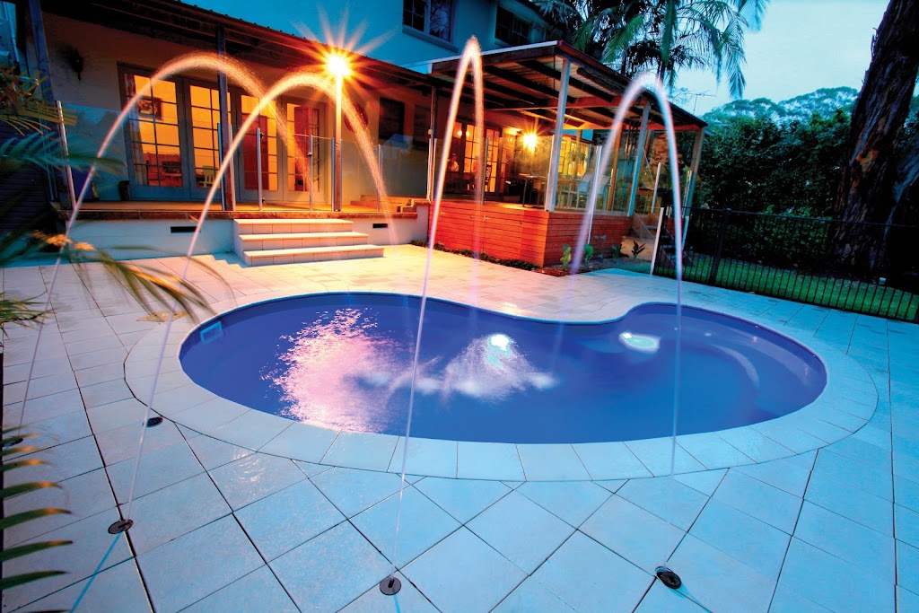 Narellan Pools Canada | 1472 McAdoos Ln, Glenburnie, ON K0H 1S0, Canada | Phone: (800) 682-5146