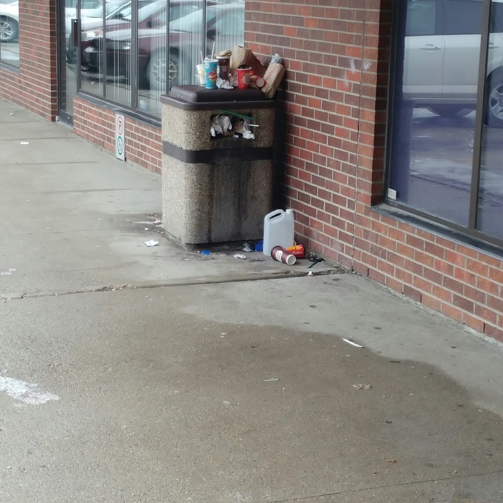 Crestview Place | 3421 Portage Ave, Winnipeg, MB R3K 0X2, Canada
