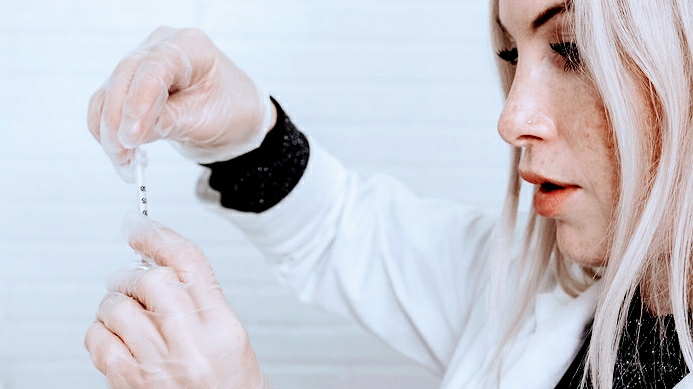 SKINFIDELITY | 213 Lakeshore Rd E, Mississauga, ON L5G 1G5, Canada | Phone: (647) 554-7546