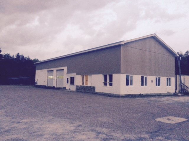 Country Town Auto Centre | 302a Russett Dr, Arnprior, ON K7S 3G8, Canada | Phone: (613) 622-2886