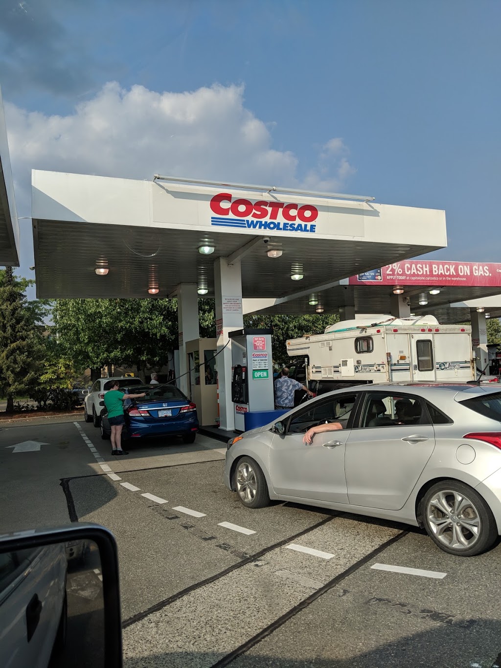 Costco Gasoline 1127 Sumas Way Abbotsford BC V2S 8H2 Canada