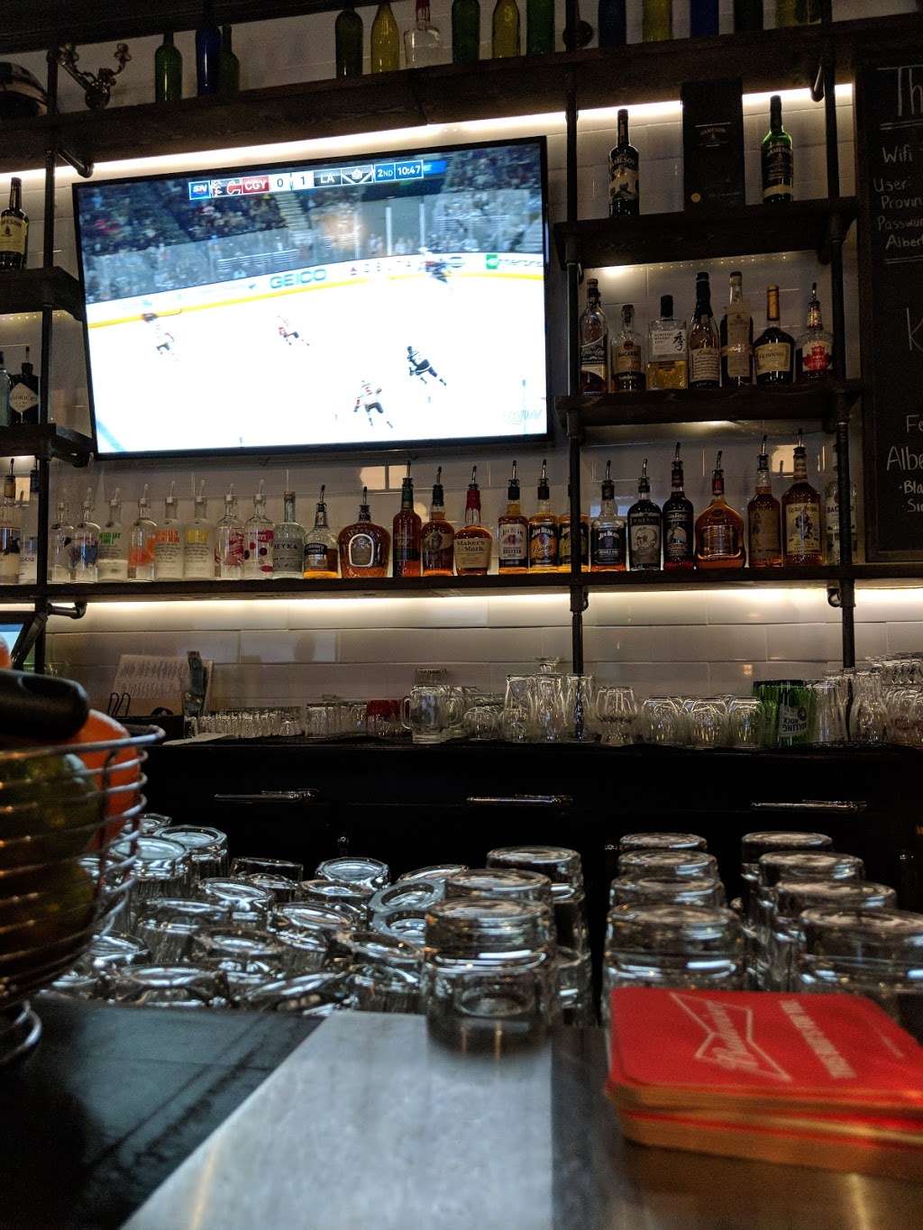 The Provincial Kitchen & Bar | 4211 106 St Unit 160, Edmonton, AB T6J 6P3, Canada | Phone: (780) 760-1937