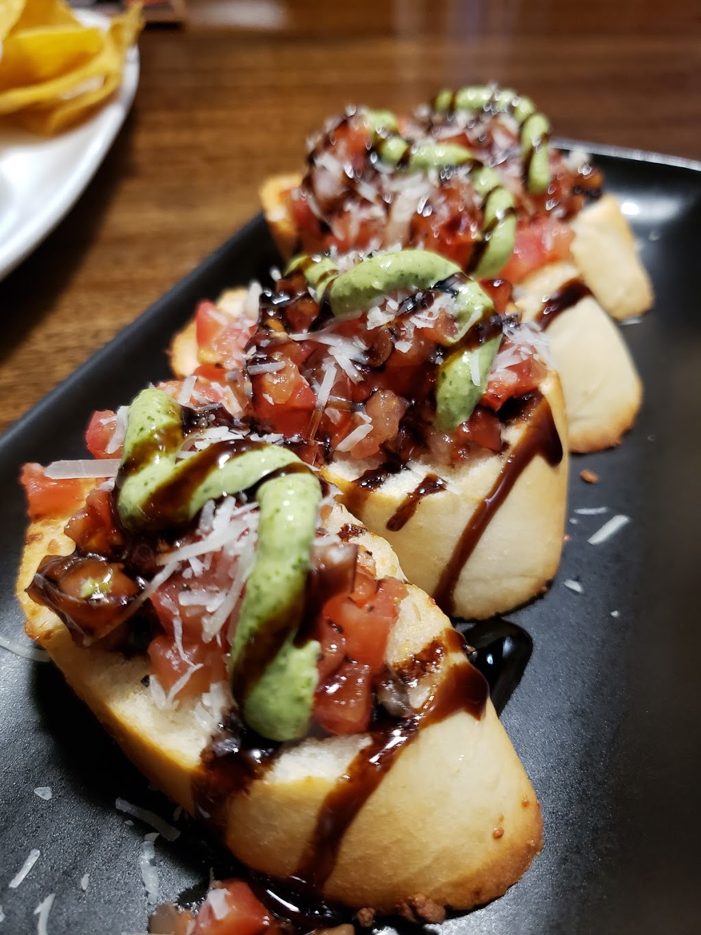MR MIKES SteakhouseCasual | 12650 Symons Valley Rd NW, Calgary, AB T3P 0A3, Canada | Phone: (587) 619-2359