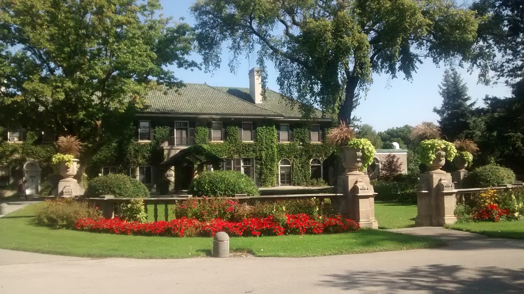 Glendon Gallery | 2275 Bayview Ave, North York, ON M4N 3M6, Canada | Phone: (647) 785-1012