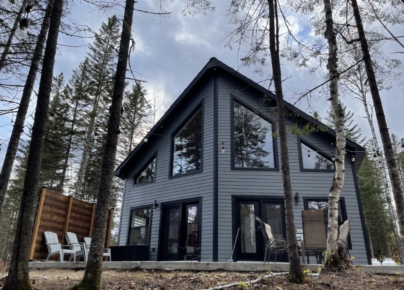 Chalet La Source du Bonheur | 171 chemin marie-andrée, Trois-Rives, QC G0X 2C0, Canada | Phone: (819) 244-6381