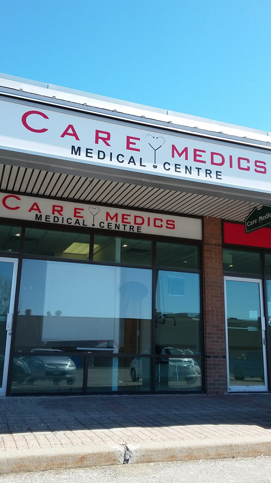 Caremedics Manotick Ltd | 1160 Beaverwood Rd, Manotick, ON K4M 1A3, Canada | Phone: (613) 692-0244