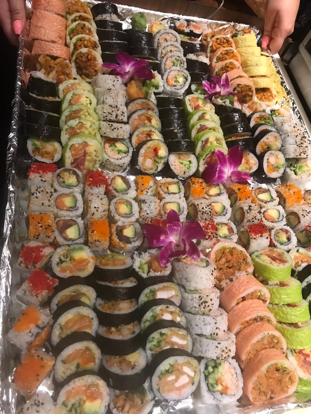 Sushi Sento | 801 Avenue de lAbbé Théoret, Sainte-Julie, QC J3E 1N8, Canada | Phone: (450) 922-2888