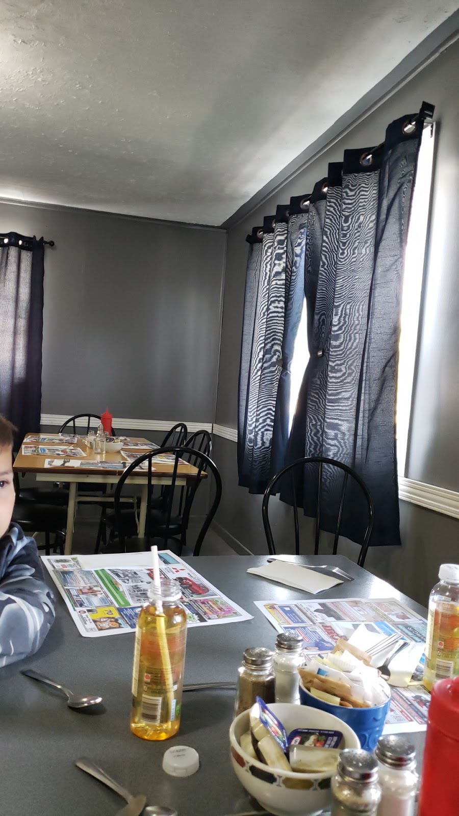 Burkes Diner | 12801 NB-8, Blackville, NB E9B 2K2, Canada | Phone: (506) 843-6503