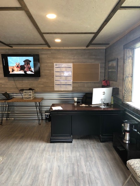 Cedar Ridge Canine | 2521 Townend Rd, Duncan, BC V9L 4L4, Canada | Phone: (250) 710-7525