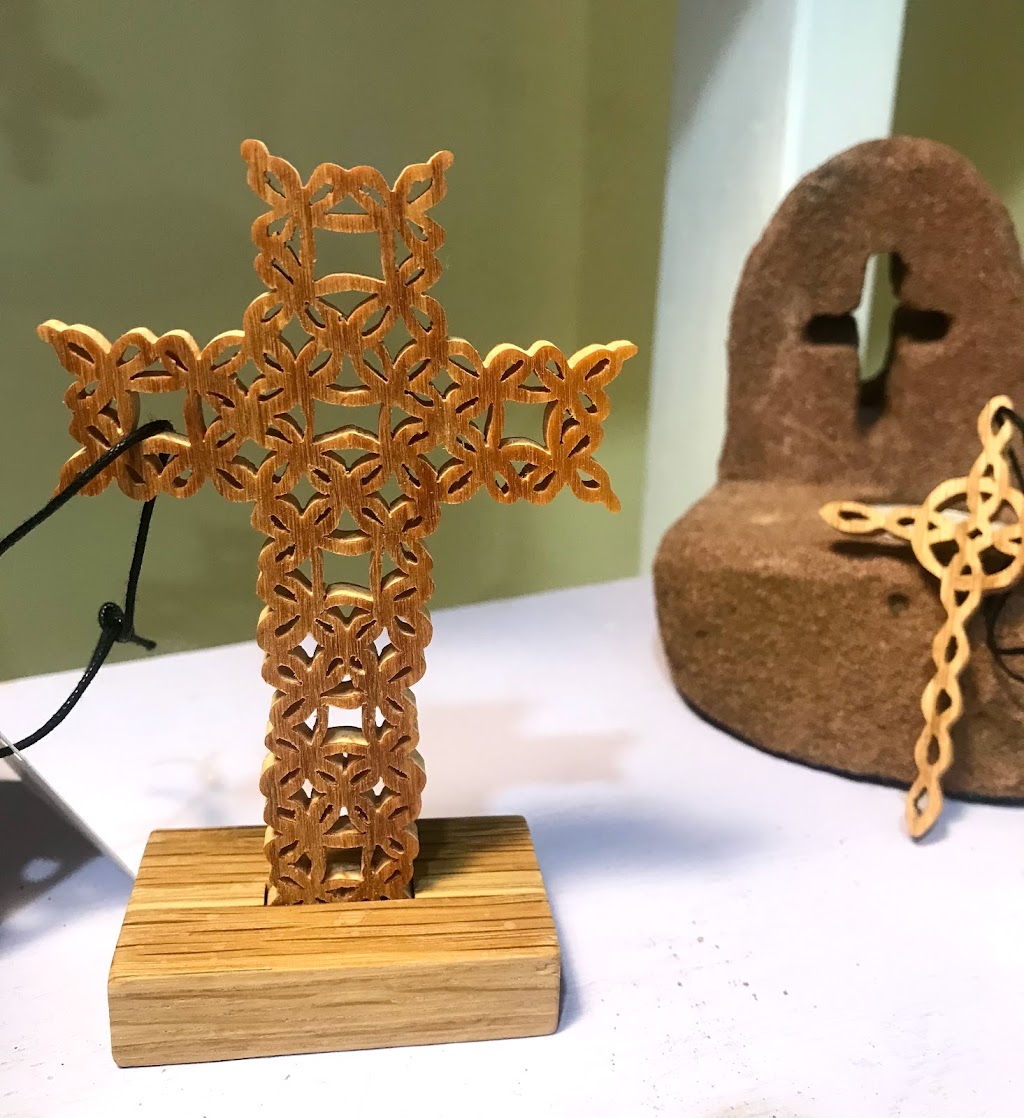 A Handmade Cross | 24 Bradin Street, Victoria, PE C0A 2G0, Canada | Phone: (902) 940-2490