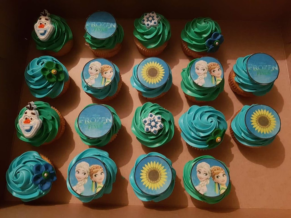 Tiffanys Sweet Treats | 265 Bridge St, Carleton Place, ON K7C 3H3, Canada | Phone: (613) 218-2036