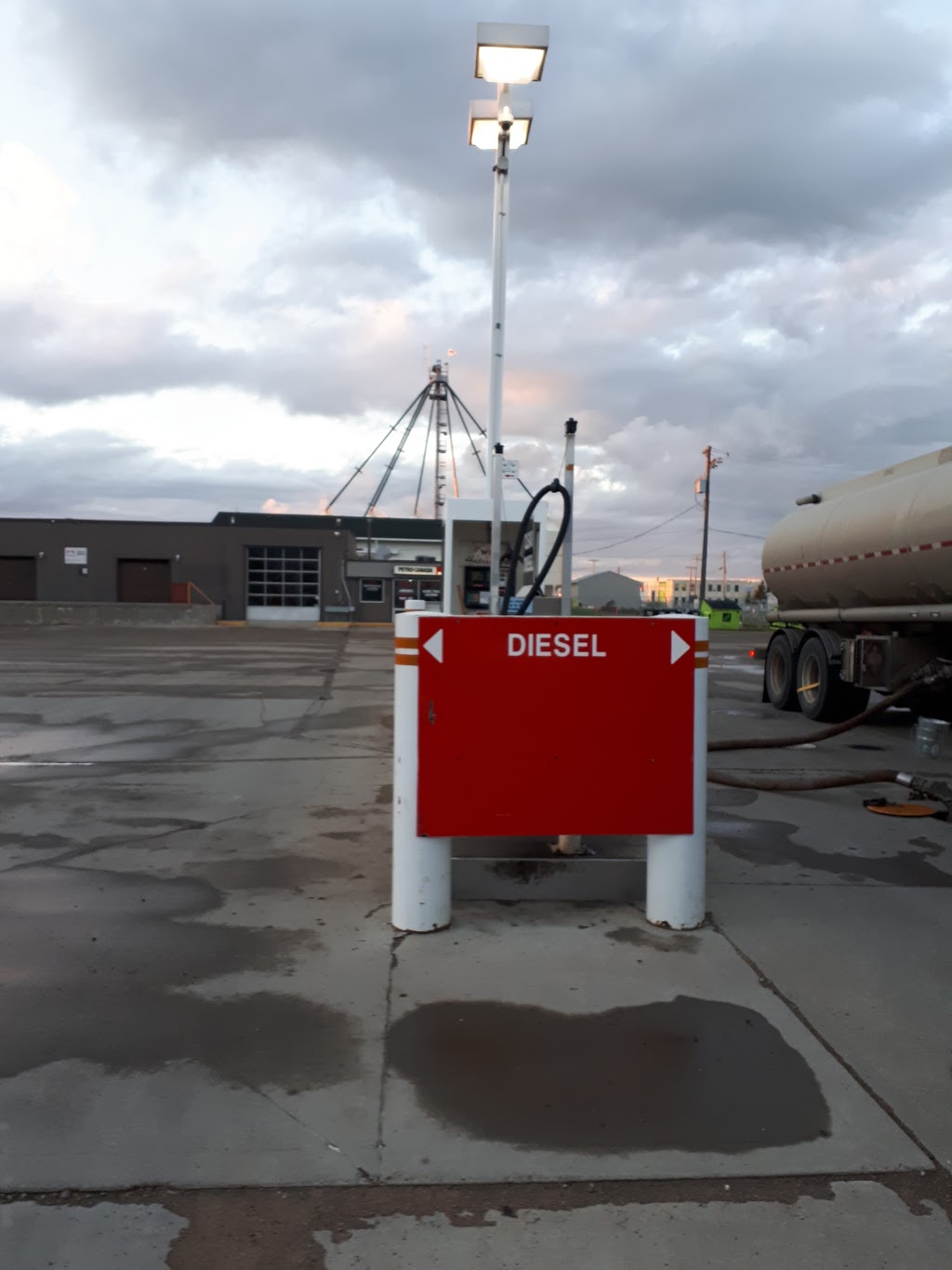 Petro-Pass Truck Stop | 11128 88 Ave, Fort Saskatchewan, AB T8L 3K8, Canada | Phone: (780) 998-2432