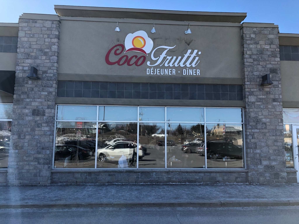Coco frutti Gatineau | 210 Chemin dAylmer #17, Gatineau, QC J9H 1A3, Canada | Phone: (819) 557-0986