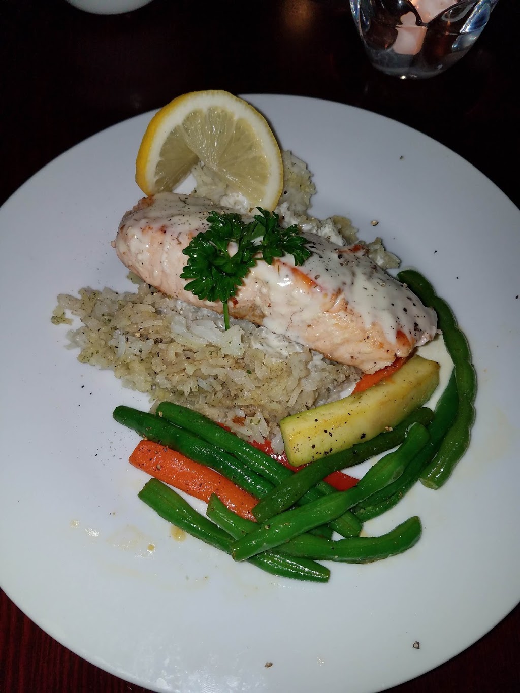 The Library Restaurant | 924 King St, Midland, ON L4R 0B8, Canada | Phone: (705) 528-0100