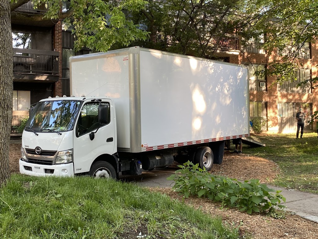 CANGO Movers & Transportation | 4327 Bd LaSalle, Verdun, QC H4G 2B2, Canada | Phone: (438) 833-7729